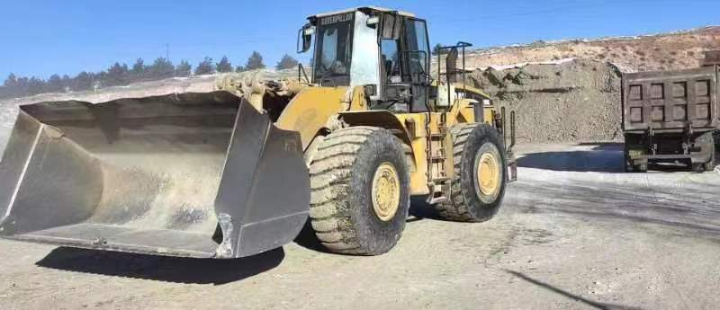 CATERPILLAR 980G - Vikšrinis krautuvas: foto 1 CATERPILLAR 980G - Vikšrinis krautuvas: foto 1