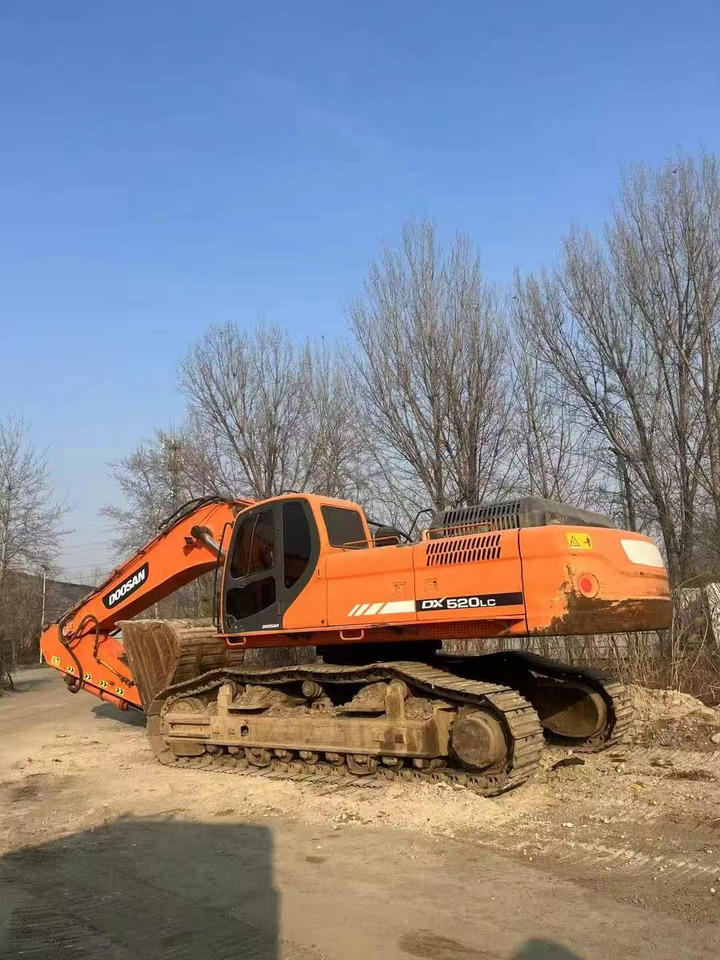 DOOSAN DX520LC-9C - Vikšrinis ekskavatorius: foto 1 DOOSAN DX520LC-9C - Vikšrinis ekskavatorius: foto 1