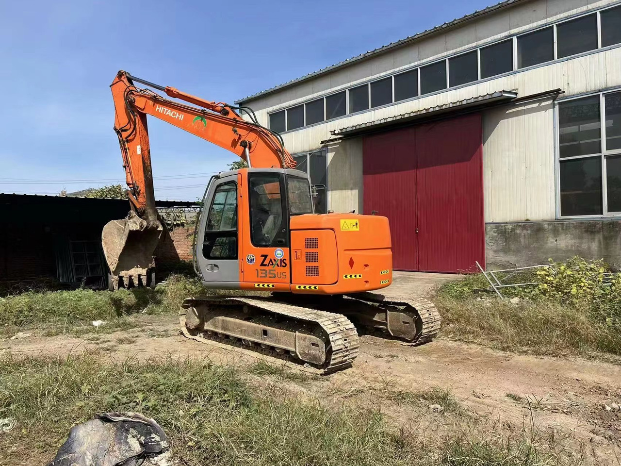HITACHI ZX135 - Vikšrinis ekskavatorius: foto 4 HITACHI ZX135 - Vikšrinis ekskavatorius: foto 4