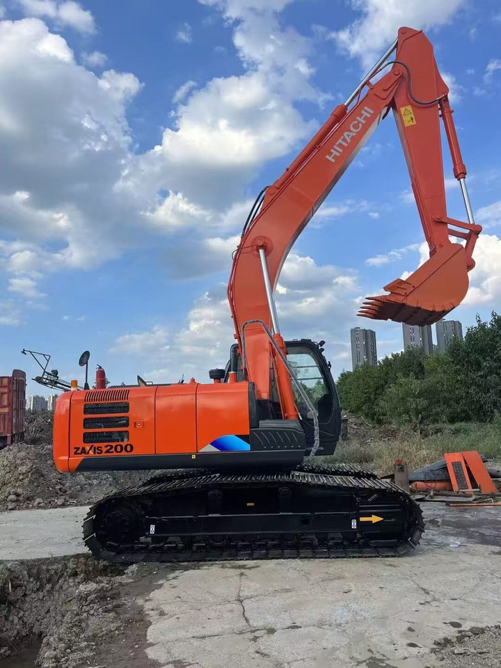 HITACHI ZX200-5G - Vikšrinis ekskavatorius: foto 2 HITACHI ZX200-5G - Vikšrinis ekskavatorius: foto 2