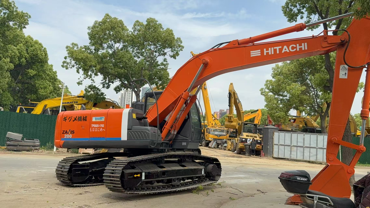 HITACHI ZX200 - Vikšrinis ekskavatorius: foto 2 HITACHI ZX200 - Vikšrinis ekskavatorius: foto 2