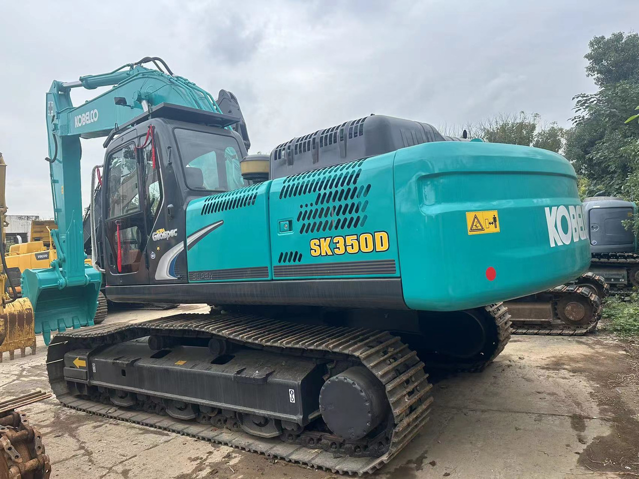 KOBELCO SK350-10 - Mini ekskavatorius: foto 1 KOBELCO SK350-10 - Mini ekskavatorius: foto 1