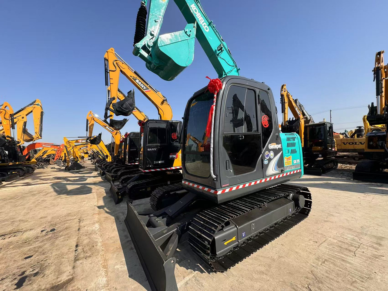 KOBELCO SK75 - Mini ekskavatorius: foto 3 KOBELCO SK75 - Mini ekskavatorius: foto 3