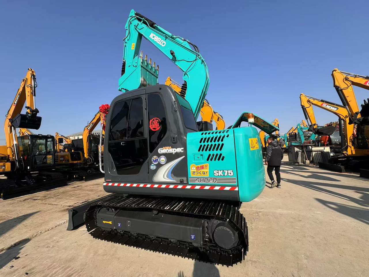 KOBELCO SK75 - Mini ekskavatorius: foto 2 KOBELCO SK75 - Mini ekskavatorius: foto 2