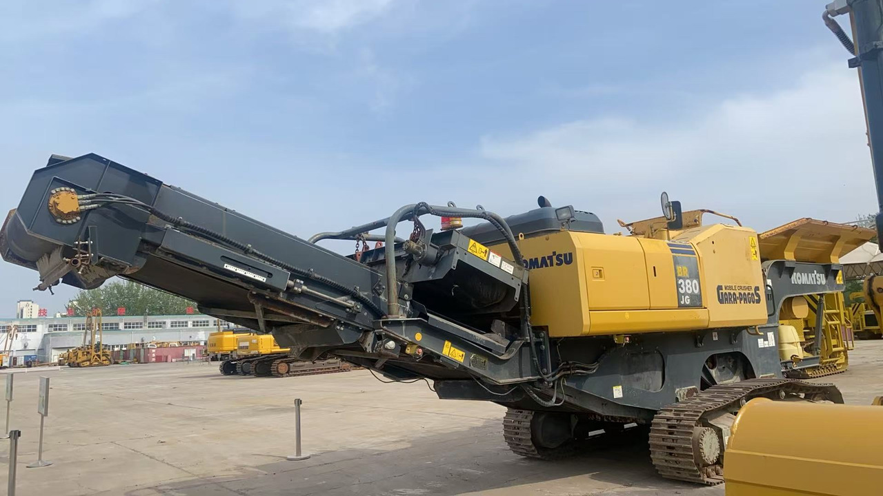 KOMATSU BR380JG-1E0 - Trupintuvas: foto 2 KOMATSU BR380JG-1E0 - Trupintuvas: foto 2