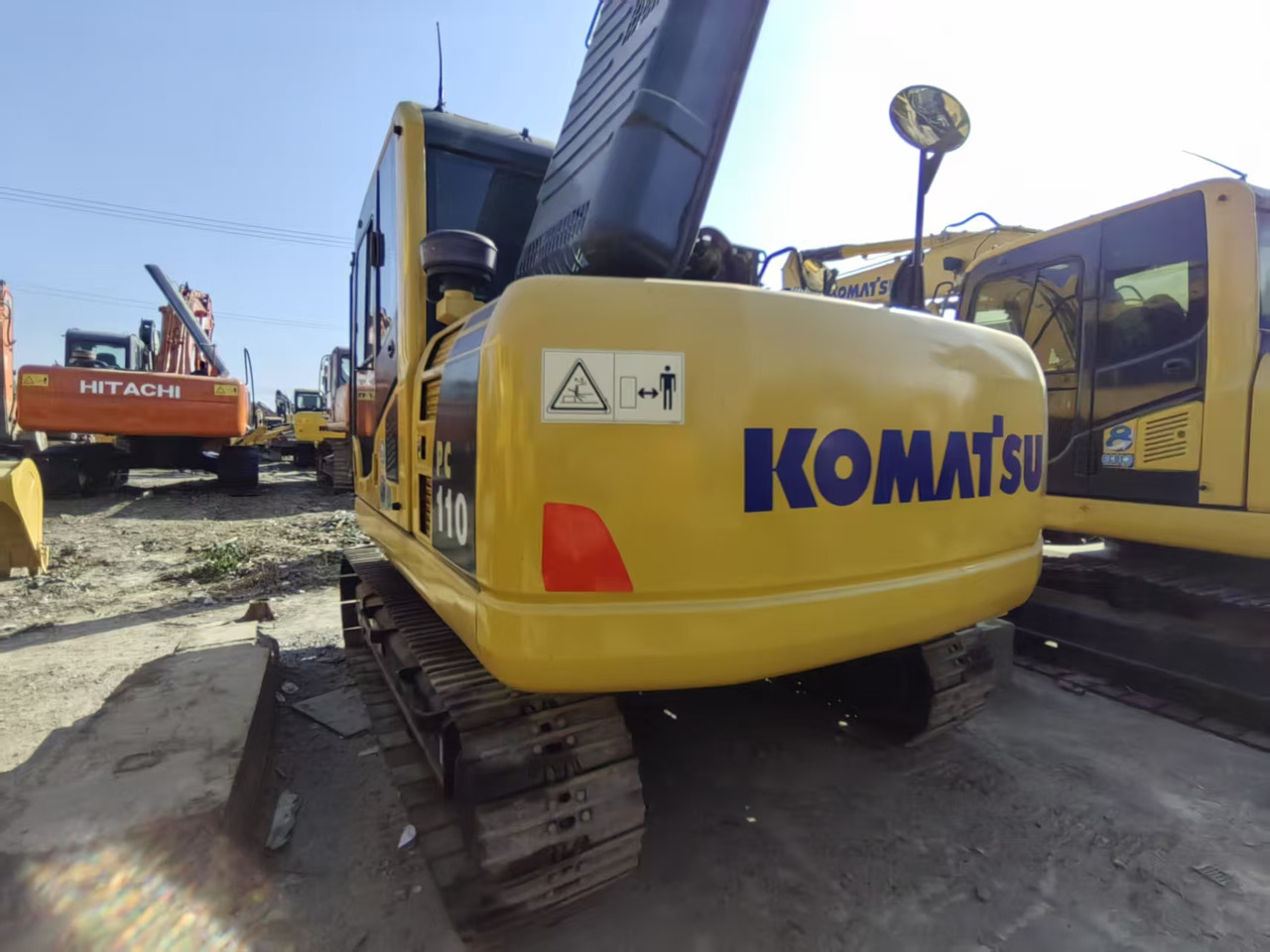 KOMATSU PC110-7 - Vikšrinis ekskavatorius: foto 5 KOMATSU PC110-7 - Vikšrinis ekskavatorius: foto 5