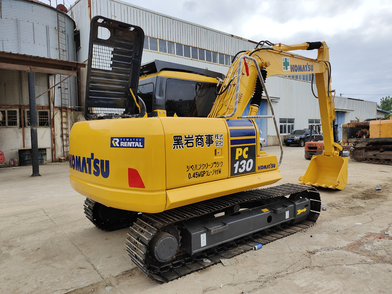 KOMATSU PC130-7 - Vikšrinis ekskavatorius: foto 2 KOMATSU PC130-7 - Vikšrinis ekskavatorius: foto 2