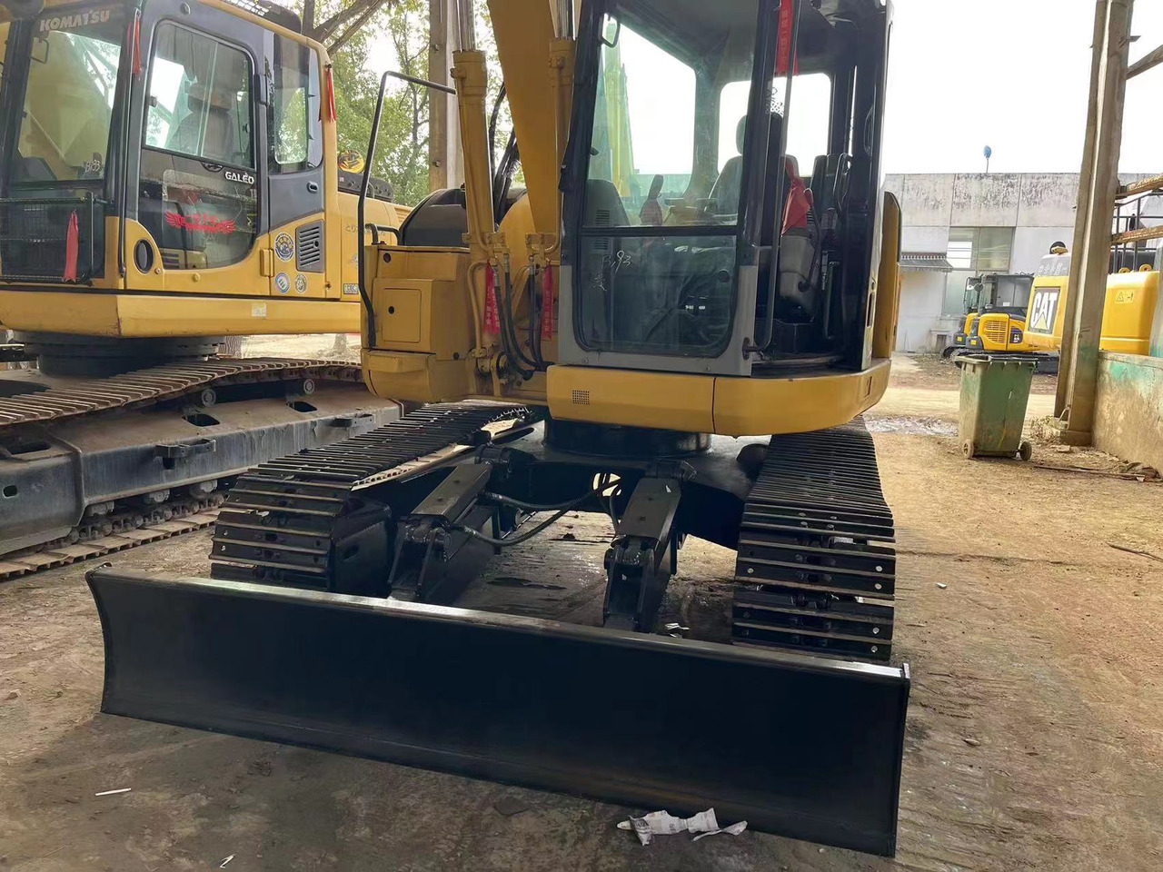 KOMATSU PC138US - Vikšrinis ekskavatorius: foto 4 KOMATSU PC138US - Vikšrinis ekskavatorius: foto 4