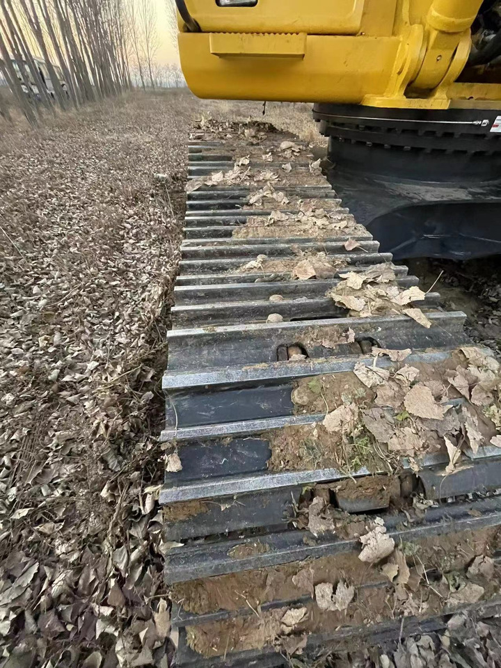 KOMATSU PC300-7 - Vikšrinis ekskavatorius: foto 3 KOMATSU PC300-7 - Vikšrinis ekskavatorius: foto 3