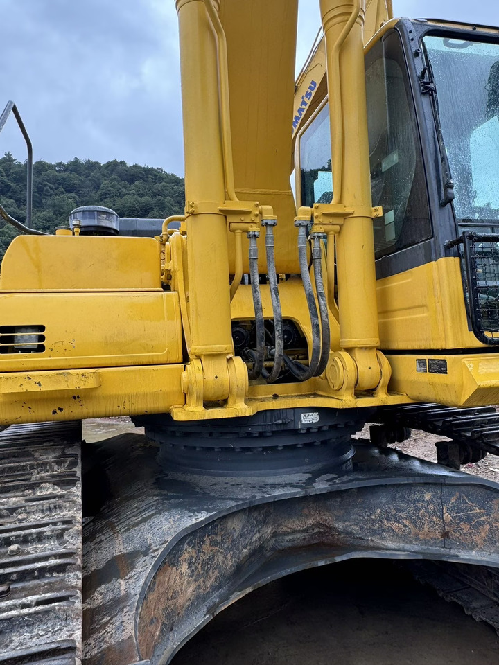 KOMATSU PC460-8 - Vikšrinis ekskavatorius: foto 3 KOMATSU PC460-8 - Vikšrinis ekskavatorius: foto 3