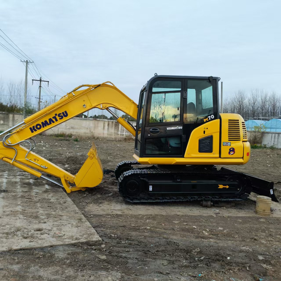 KOMATSU PC70-8 - Vikšrinis ekskavatorius: foto 1 KOMATSU PC70-8 - Vikšrinis ekskavatorius: foto 1
