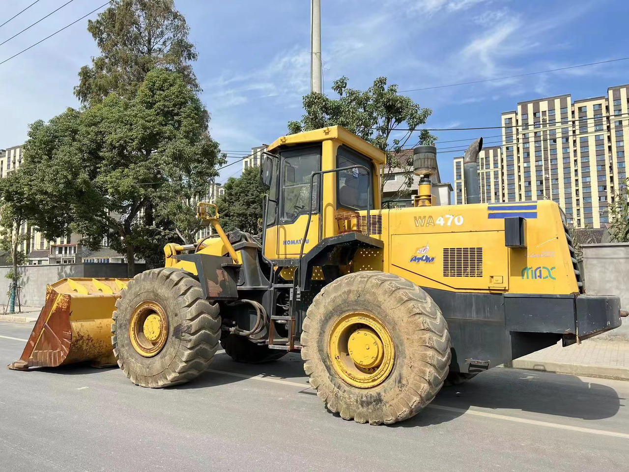 KOMATSU WA470-3 - Ratinis krautuvas: foto 1 KOMATSU WA470-3 - Ratinis krautuvas: foto 1