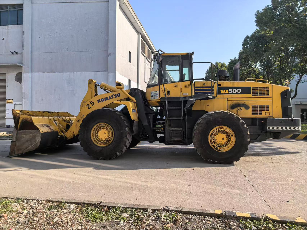 KOMATSU WA500-6 - Ratinis krautuvas: foto 2 KOMATSU WA500-6 - Ratinis krautuvas: foto 2