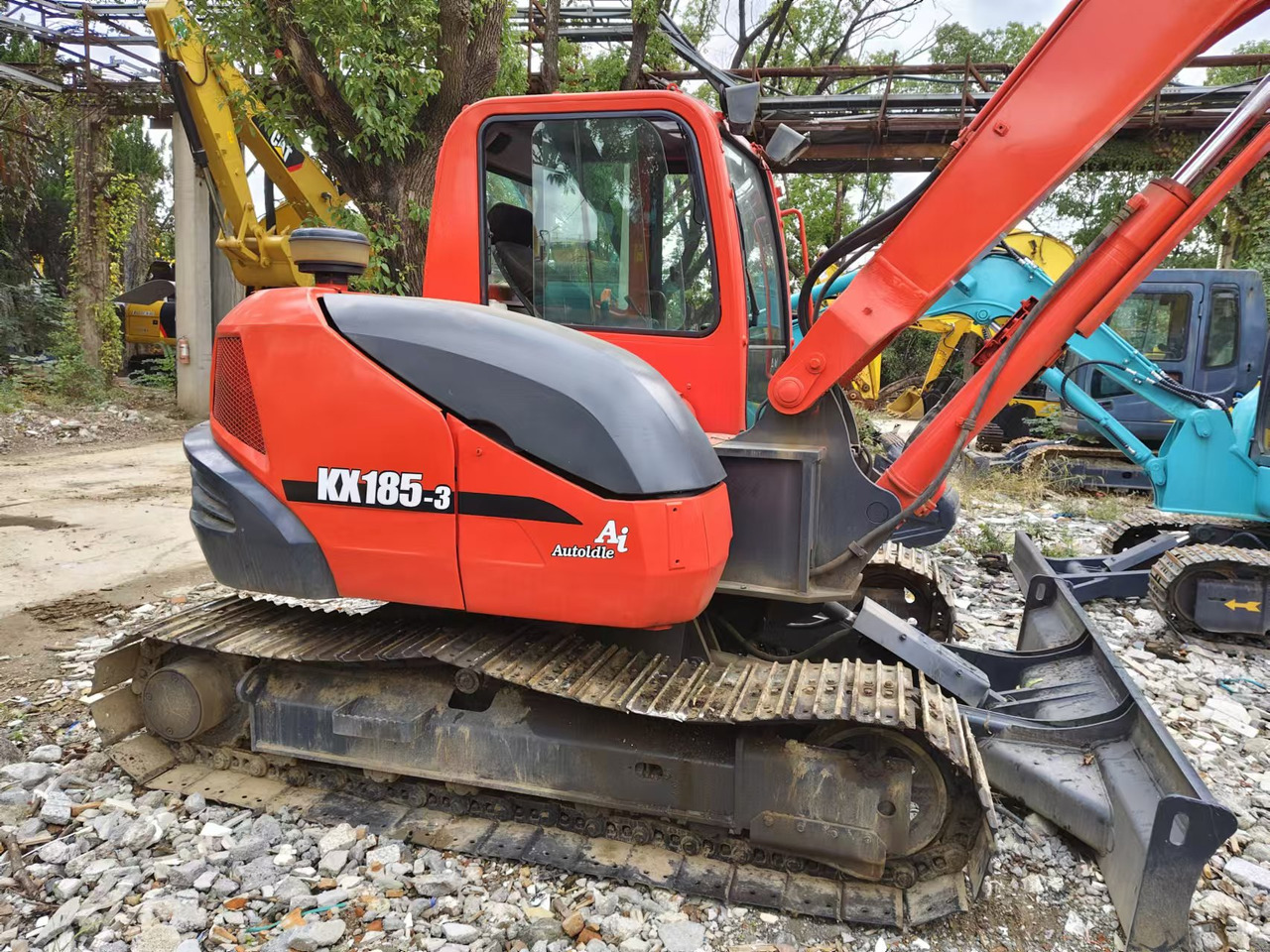 KUBOTA KX185 - Mini ekskavatorius: foto 1 KUBOTA KX185 - Mini ekskavatorius: foto 1