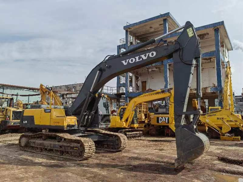 VOLVO EC290 - Vikšrinis ekskavatorius: foto 1 VOLVO EC290 - Vikšrinis ekskavatorius: foto 1