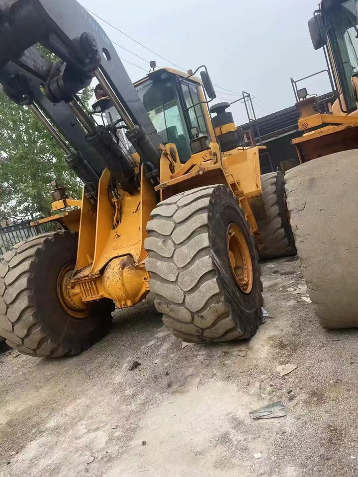 VOLVO L220F - Ratinis krautuvas: foto 5 VOLVO L220F - Ratinis krautuvas: foto 5