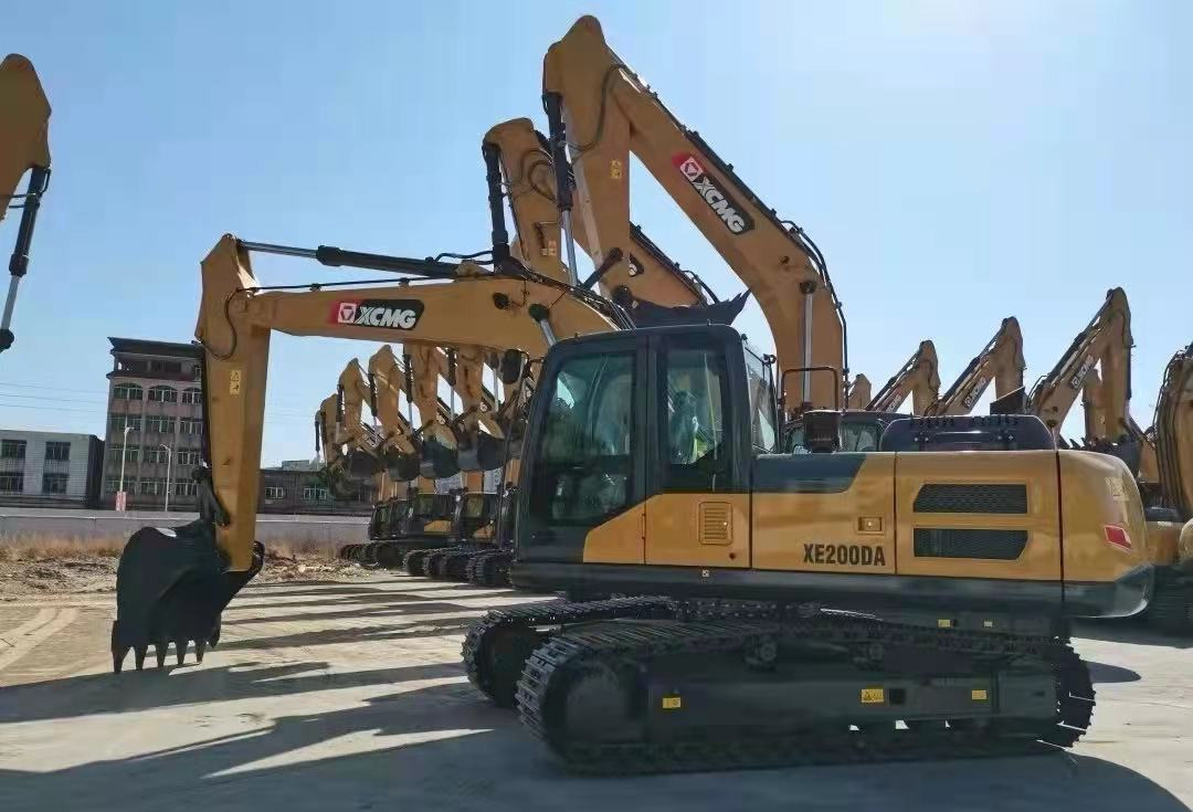 XCMG XE200DA - Vikšrinis ekskavatorius: foto 1 XCMG XE200DA - Vikšrinis ekskavatorius: foto 1