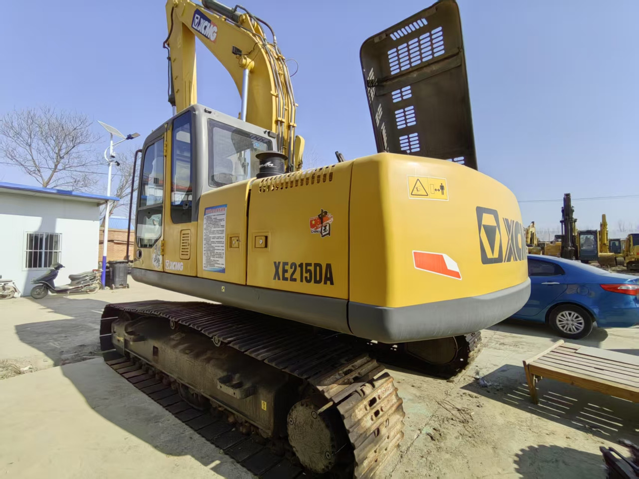 XCMG XE215DA - Vikšrinis ekskavatorius: foto 1 XCMG XE215DA - Vikšrinis ekskavatorius: foto 1
