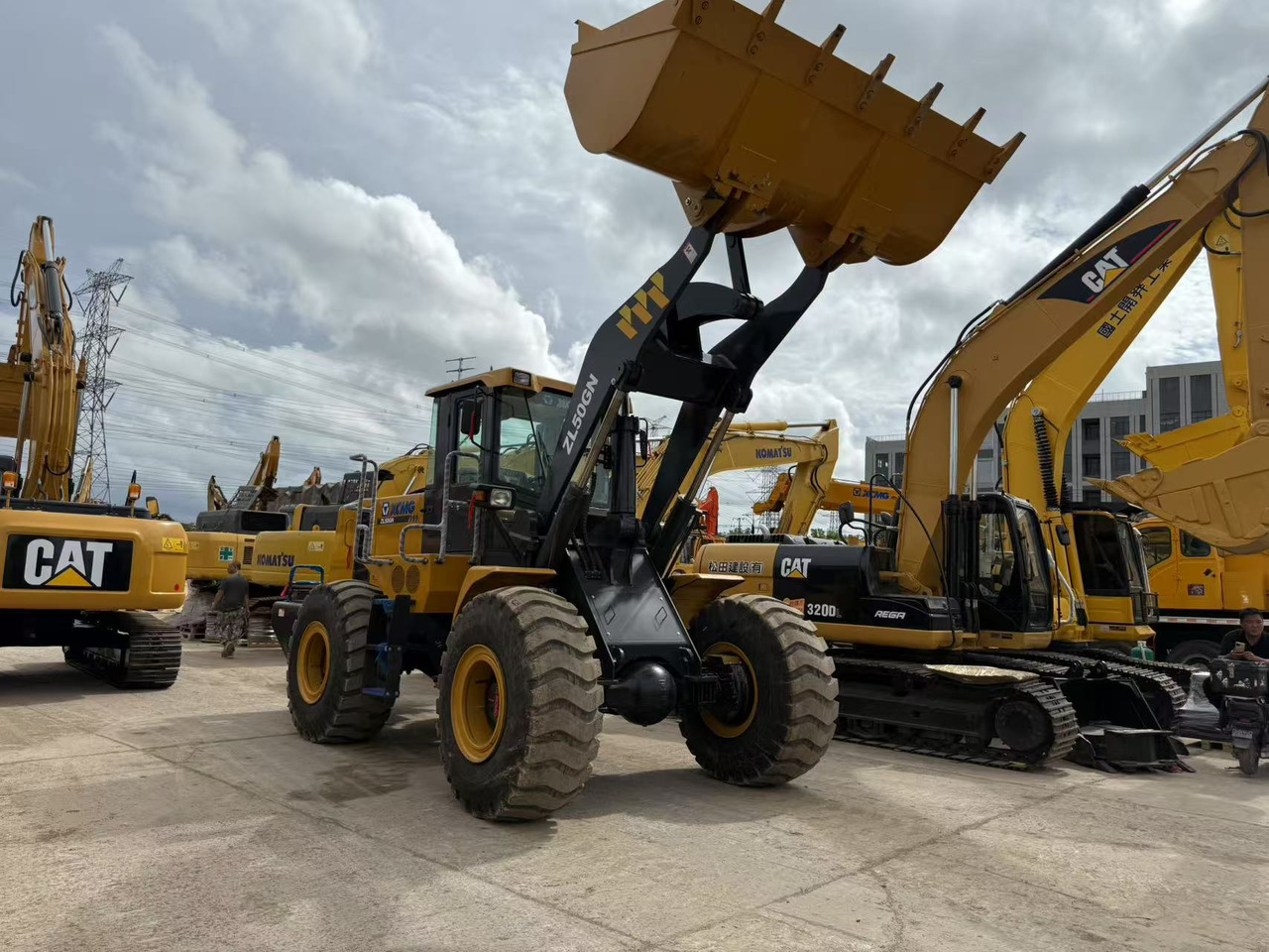 XCMG ZL50GN - Ratinis krautuvas: foto 4 XCMG ZL50GN - Ratinis krautuvas: foto 4