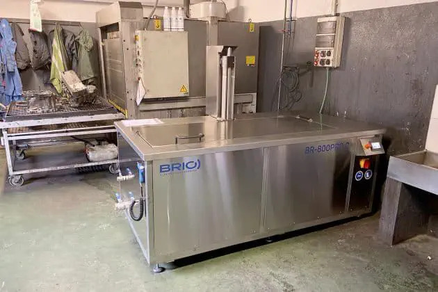 BRIO Ultrasonics BR-600 MOLD Ultrasonic cleaning machine - Ultragarso vonelė: foto 3 BRIO Ultrasonics BR-600 MOLD Ultrasonic cleaning machine - Ultragarso vonelė: foto 3