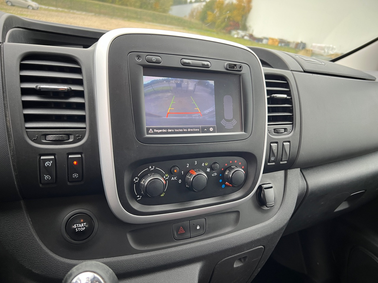 FIAT Talento 6 Places L2H1 EcoJet 145ch Chaine - Komercinis automobilis su dviguba kabina: foto 4 FIAT Talento 6 Places L2H1 EcoJet 145ch Chaine - Komercinis automobilis su dviguba kabina: foto 4