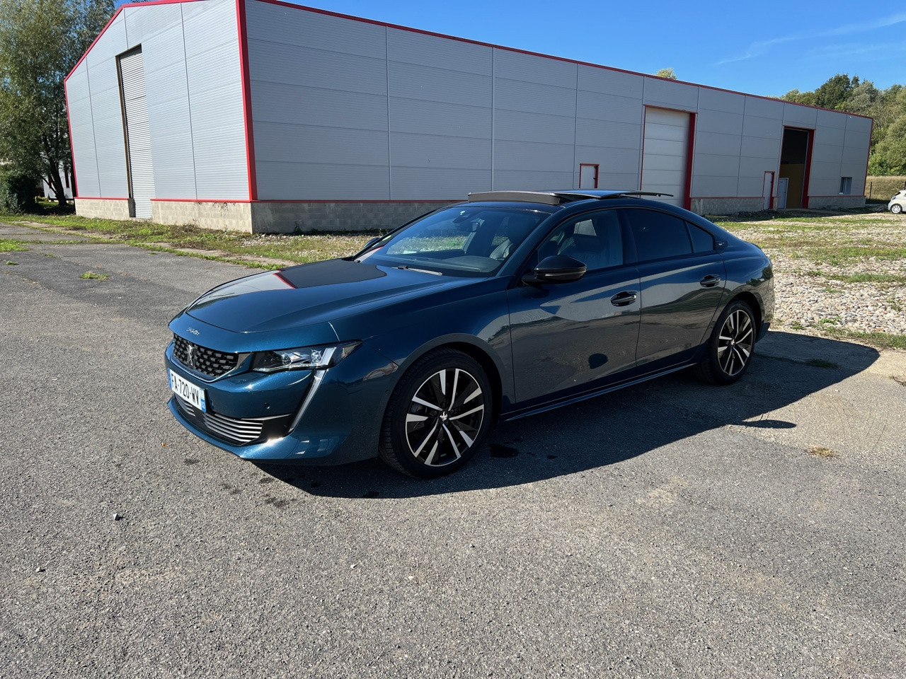 PEUGEOT 508 BlueHDi 180 ch S&S EAT8 GT - Sedanas: foto 1 PEUGEOT 508 BlueHDi 180 ch S&S EAT8 GT - Sedanas: foto 1