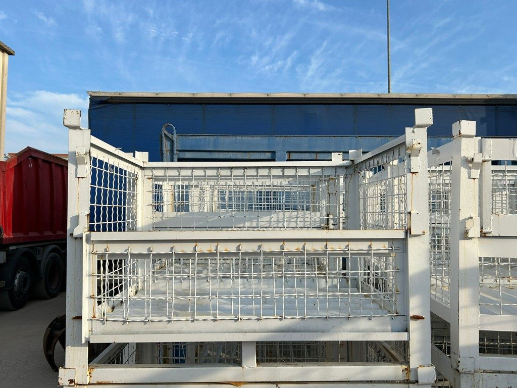 CESTA USATA SEMINUOVA IN FERRO - Įrankis/ Įranga: foto 4 CESTA USATA SEMINUOVA IN FERRO - Įrankis/ Įranga: foto 4