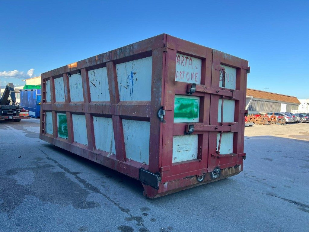 CONTAINER SCARRABILE USATO A CIELO APERTO - Užtraukiamas konteineris: foto 3 CONTAINER SCARRABILE USATO A CIELO APERTO - Užtraukiamas konteineris: foto 3