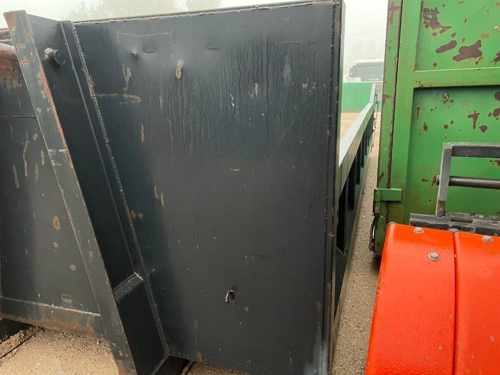 CONTAINER SCARRABILE USATO A CIELO APERTO - Užtraukiamas konteineris: foto 4 CONTAINER SCARRABILE USATO A CIELO APERTO - Užtraukiamas konteineris: foto 4