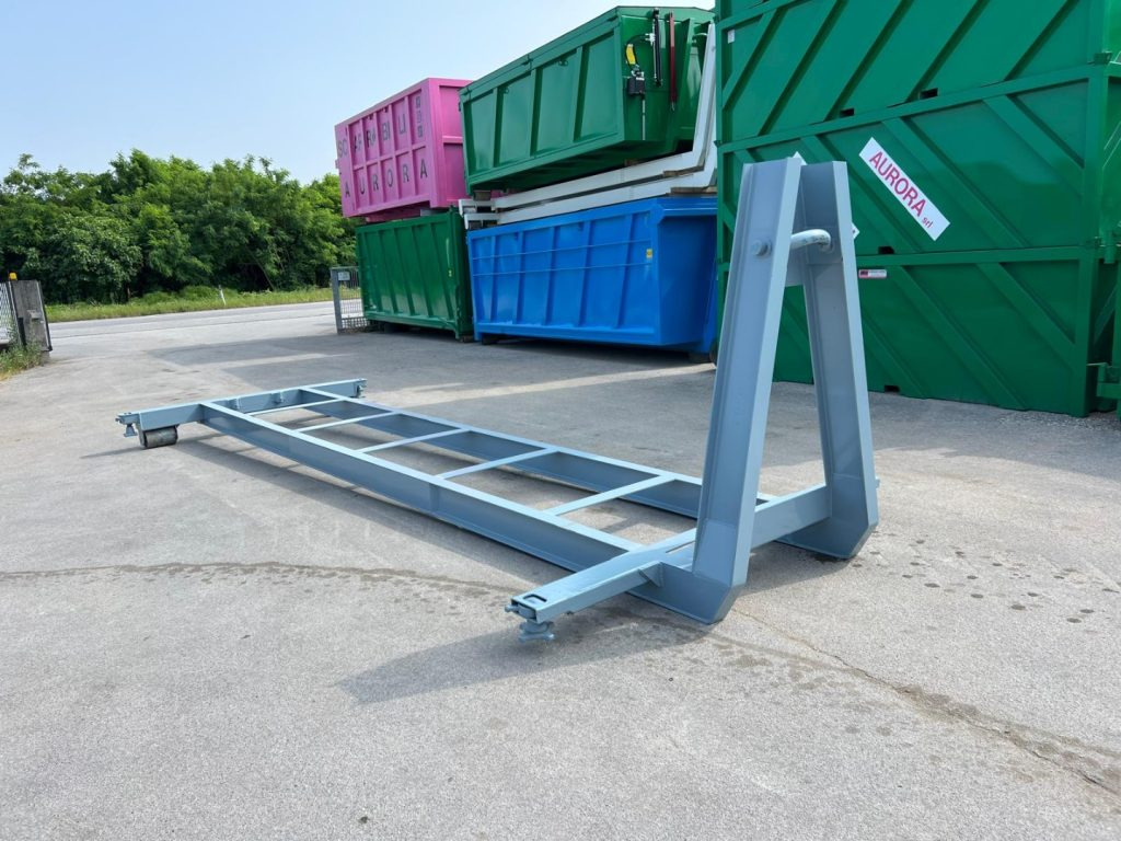 CULLA SCARRABILE NUOVA TWIST LOCK PER CASSE MARITT - Užtraukiamas konteineris: foto 2 CULLA SCARRABILE NUOVA TWIST LOCK PER CASSE MARITT - Užtraukiamas konteineris: foto 2