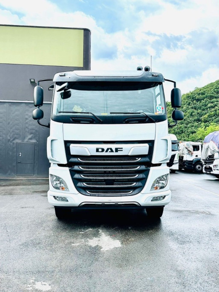 DAF CF85 NUOVO SCARRABILE - Hook-lift sunkvežimis: foto 2 DAF CF85 NUOVO SCARRABILE - Hook-lift sunkvežimis: foto 2