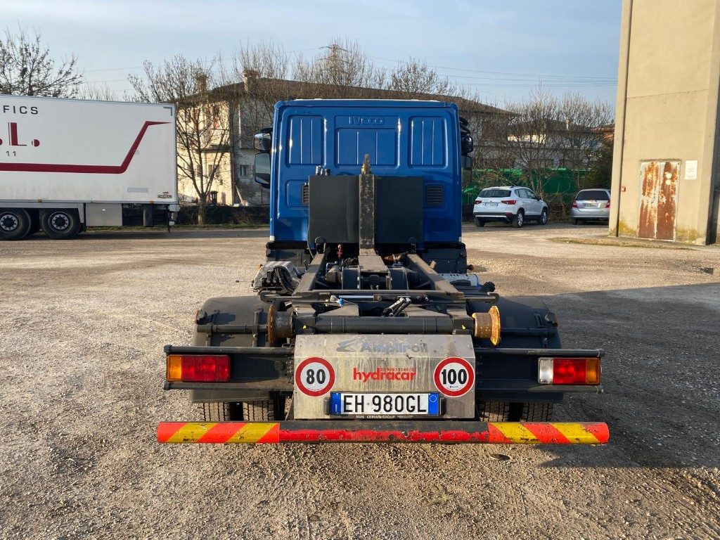 IVECO EUROCARGO 75E18 SCARRABILE - Hook-lift sunkvežimis: foto 5 IVECO EUROCARGO 75E18 SCARRABILE - Hook-lift sunkvežimis: foto 5