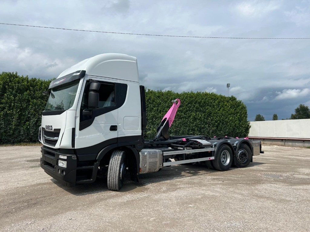 IVECO STRALIS 510 SCARRABILE - Hook-lift sunkvežimis: foto 2 IVECO STRALIS 510 SCARRABILE - Hook-lift sunkvežimis: foto 2