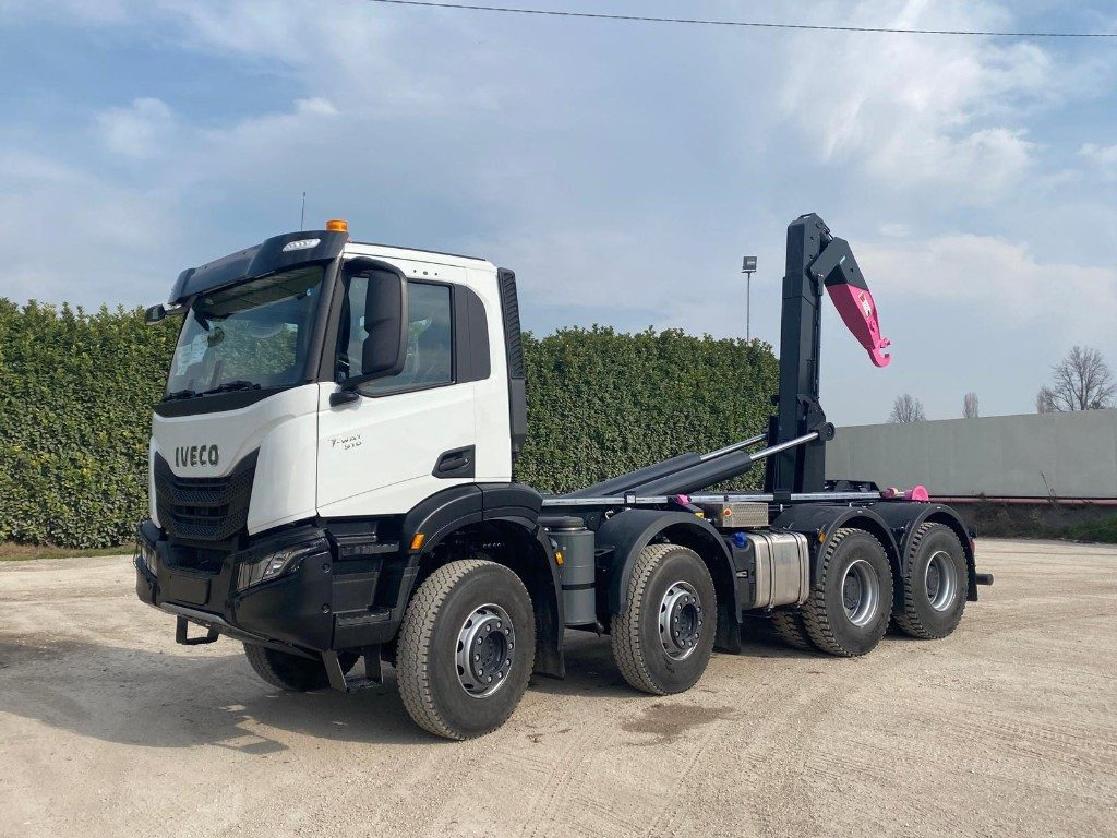 IVECO TRAKKER T-WAY AD510 NUOVO SCARRABILE - Hook-lift sunkvežimis: foto 1 IVECO TRAKKER T-WAY AD510 NUOVO SCARRABILE - Hook-lift sunkvežimis: foto 1