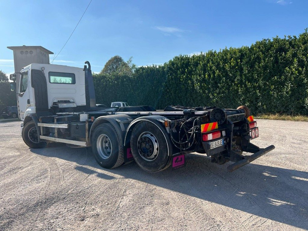 RENAULT PREMIUM 450 SCARRABILE FULL PNEUMATICO - Hook-lift sunkvežimis: foto 5 RENAULT PREMIUM 450 SCARRABILE FULL PNEUMATICO - Hook-lift sunkvežimis: foto 5