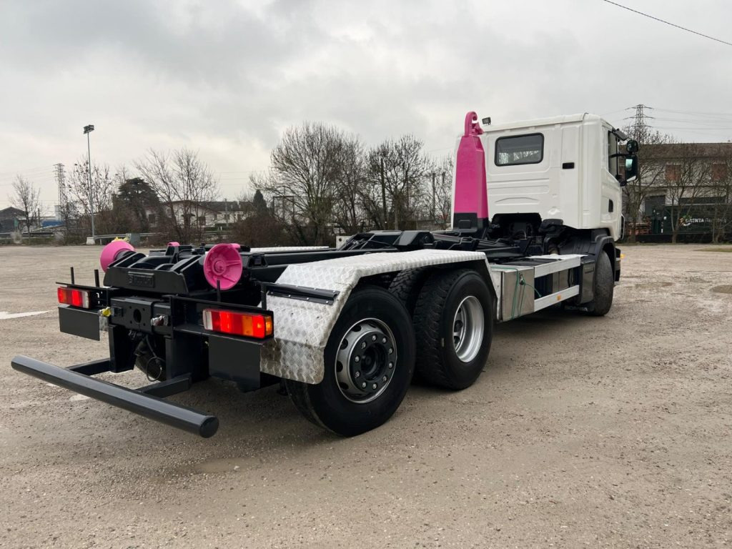 SCANIA R380 SCARRABILE - Hook-lift sunkvežimis: foto 3 SCANIA R380 SCARRABILE - Hook-lift sunkvežimis: foto 3