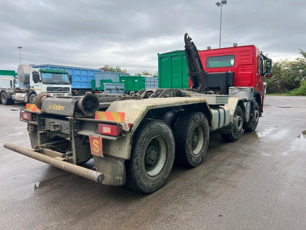 VOLVO FM460 SCARRABILE 8X4 - Hook-lift sunkvežimis: foto 3 VOLVO FM460 SCARRABILE 8X4 - Hook-lift sunkvežimis: foto 3