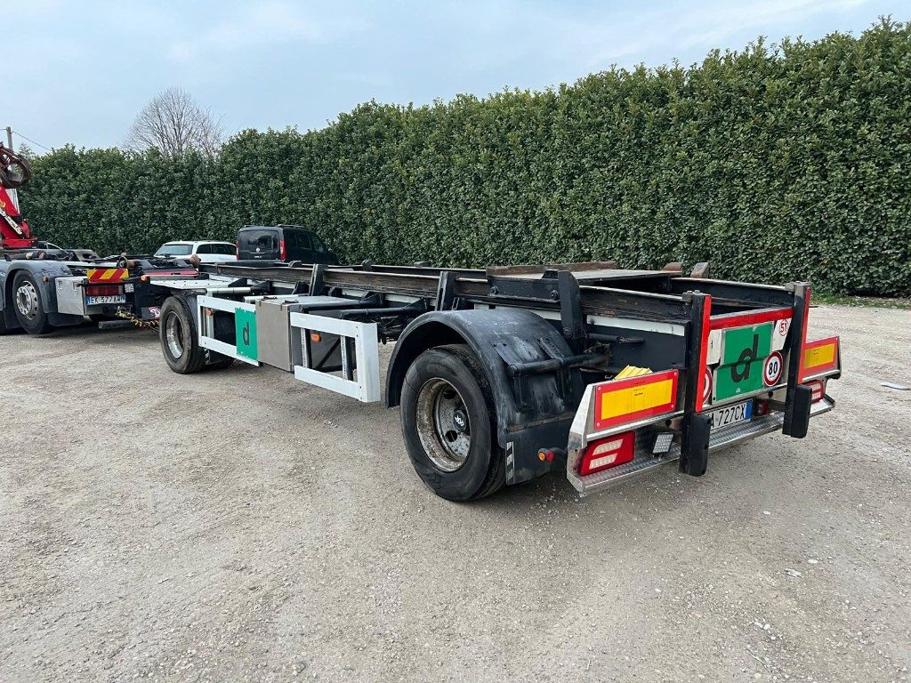 ZORZI RIMORCHIO SCARRABILE ZORZI 20R070 PNEUMATICO - Kablio/ Skip loader priekaba: foto 1 ZORZI RIMORCHIO SCARRABILE ZORZI 20R070 PNEUMATICO - Kablio/ Skip loader priekaba: foto 1