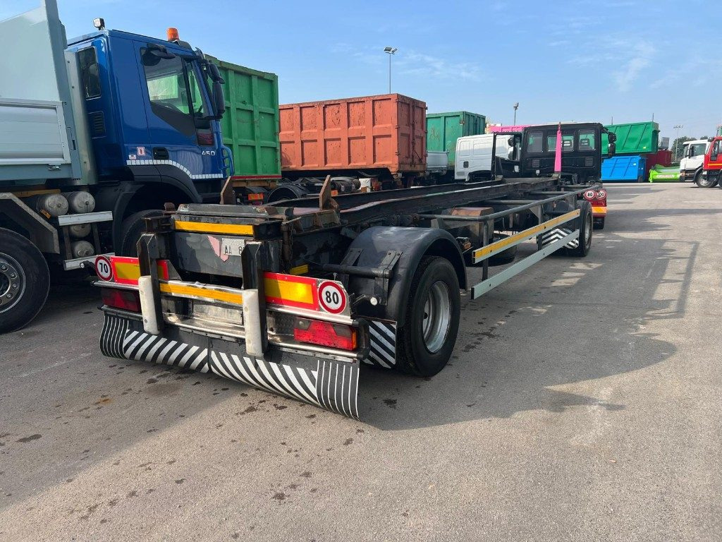 ZORZI RIMORCHIO ZORZI 20R075 SCARRABILE PNEUMATICO - Kablio/ Skip loader priekaba: foto 3 ZORZI RIMORCHIO ZORZI 20R075 SCARRABILE PNEUMATICO - Kablio/ Skip loader priekaba: foto 3