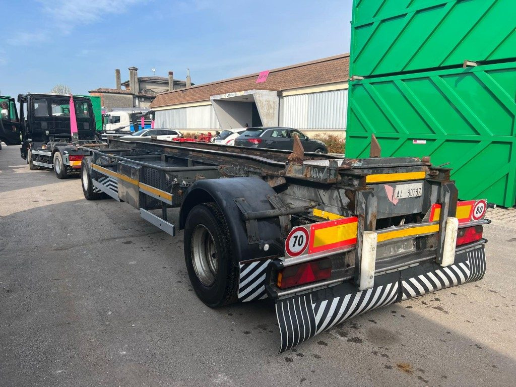 ZORZI RIMORCHIO ZORZI 20R075 SCARRABILE PNEUMATICO - Kablio/ Skip loader priekaba: foto 1 ZORZI RIMORCHIO ZORZI 20R075 SCARRABILE PNEUMATICO - Kablio/ Skip loader priekaba: foto 1