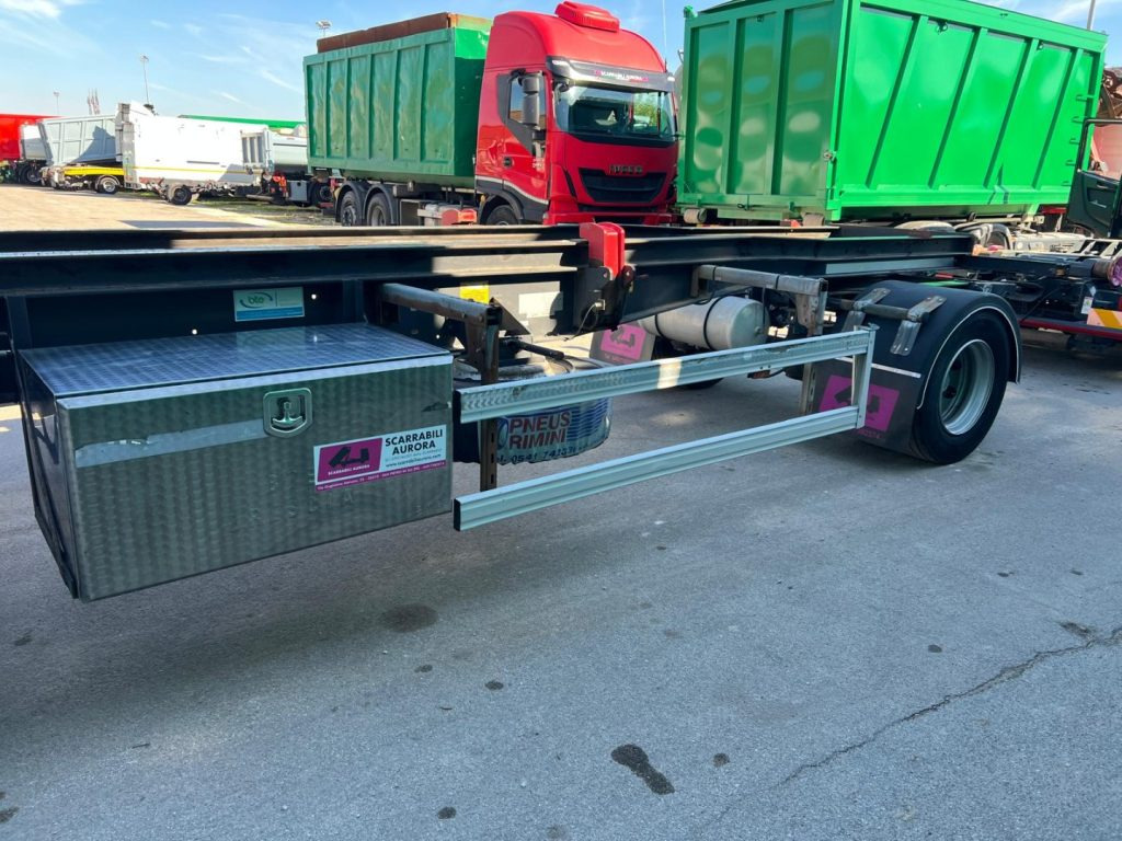 ZORZI RIMORCHIO ZORZI 20R19A SCARRABILE - Kablio/ Skip loader priekaba: foto 5 ZORZI RIMORCHIO ZORZI 20R19A SCARRABILE - Kablio/ Skip loader priekaba: foto 5