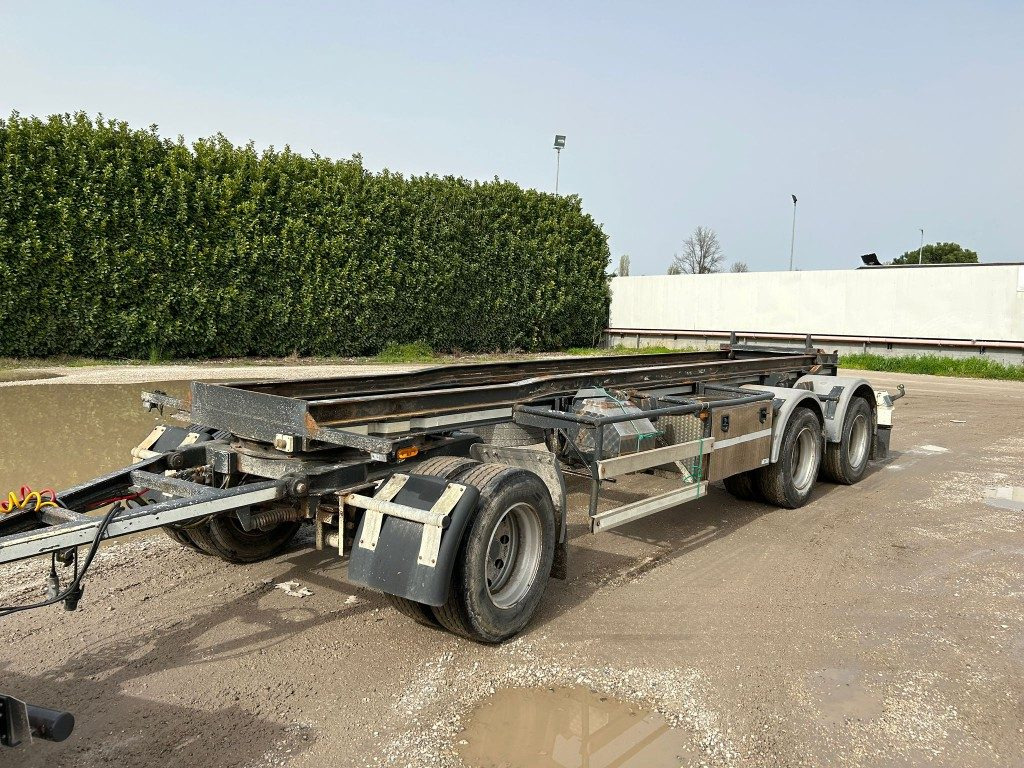 ZORZI RIMORCHIO ZORZI 26R070 SCARRABILE BALESTRATO - Kablio/ Skip loader priekaba: foto 1 ZORZI RIMORCHIO ZORZI 26R070 SCARRABILE BALESTRATO - Kablio/ Skip loader priekaba: foto 1