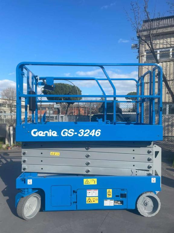 Genie GS-3246 - Žirklinis keltuvas: foto 1 Genie GS-3246 - Žirklinis keltuvas: foto 1