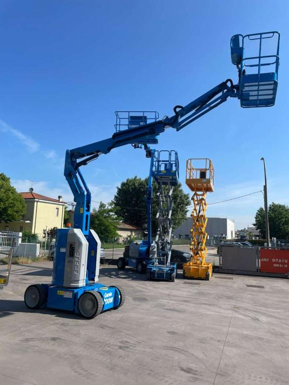 Genie Z30/20N - Alkūninis keltuvas: foto 1 Genie Z30/20N - Alkūninis keltuvas: foto 1