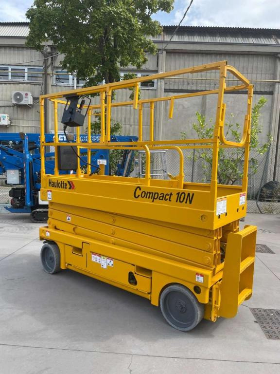 Haulotte COMPACT 10N - Žirklinis keltuvas: foto 4 Haulotte COMPACT 10N - Žirklinis keltuvas: foto 4