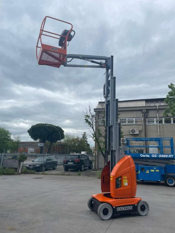 JLG TOUCAN 10E - Stiebinis keltuvas: foto 2 JLG TOUCAN 10E - Stiebinis keltuvas: foto 2