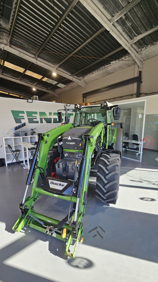 FENDT 211S VARIO - Traktorius: foto 4 FENDT 211S VARIO - Traktorius: foto 4