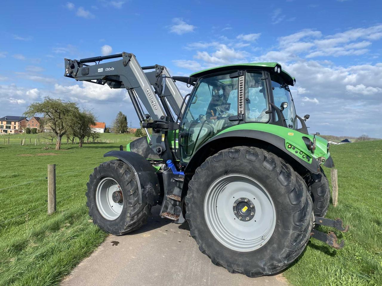 Deutz-Fahr 6150.4 Agrotron TTV - Traktorius: foto 4 Deutz-Fahr 6150.4 Agrotron TTV - Traktorius: foto 4