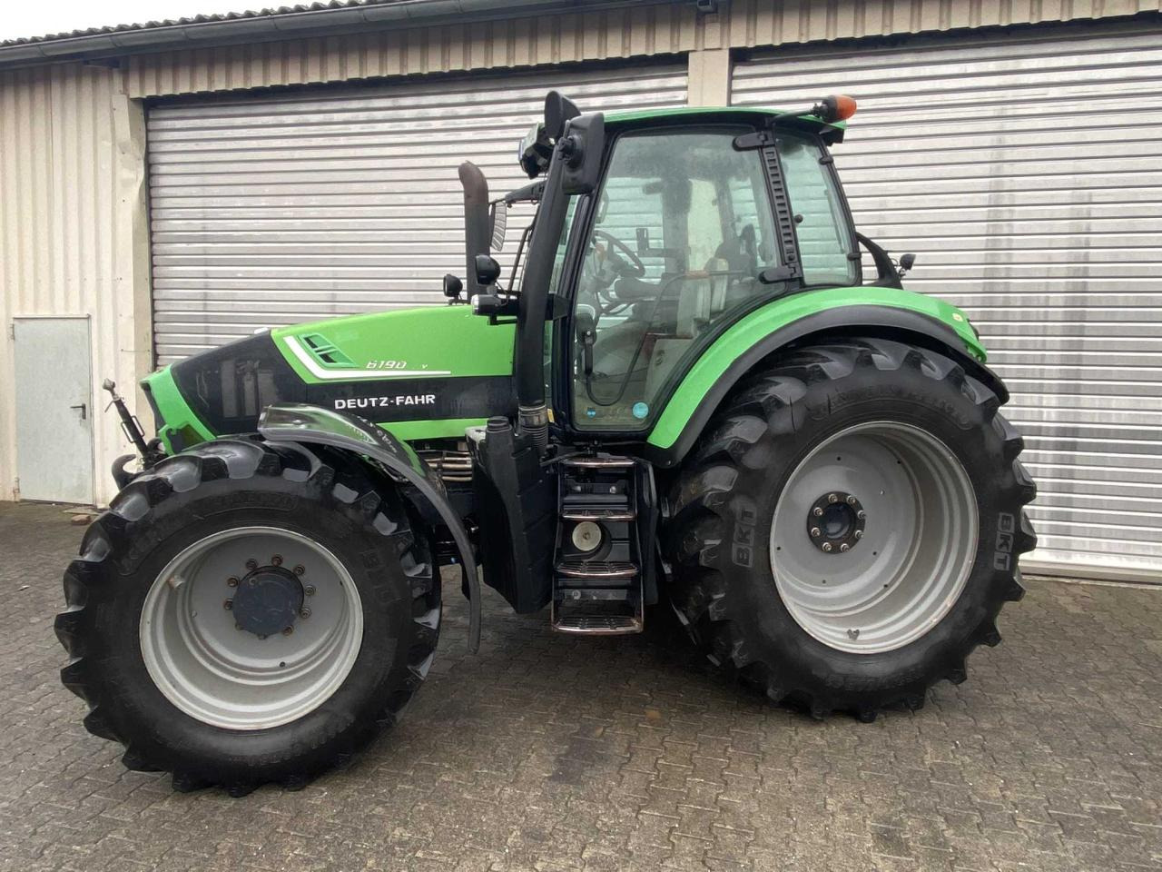 Deutz-Fahr 6190 Agrotron TTV - Traktorius: foto 2 Deutz-Fahr 6190 Agrotron TTV - Traktorius: foto 2