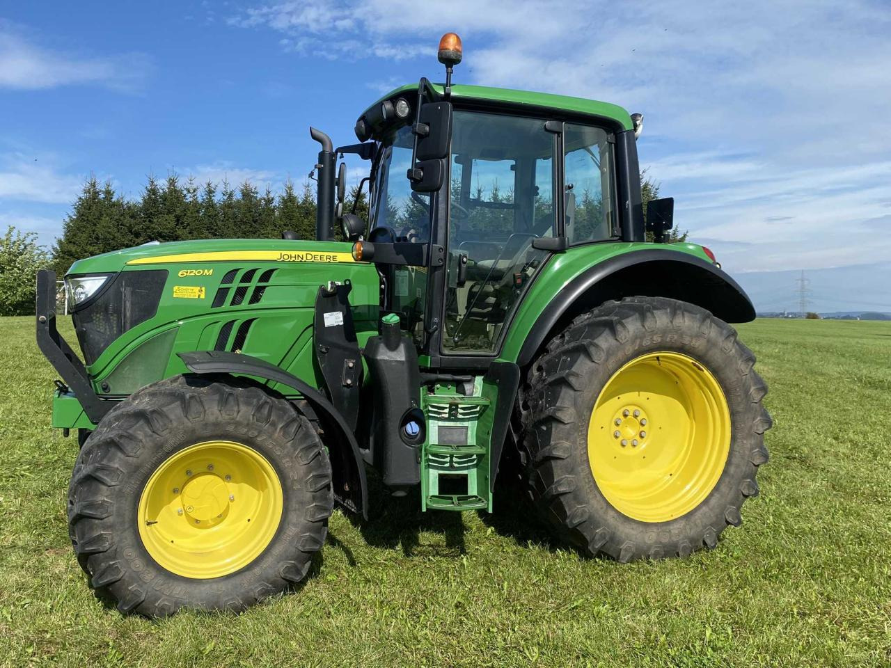 John Deere 6120M - Traktorius: foto 3 John Deere 6120M - Traktorius: foto 3